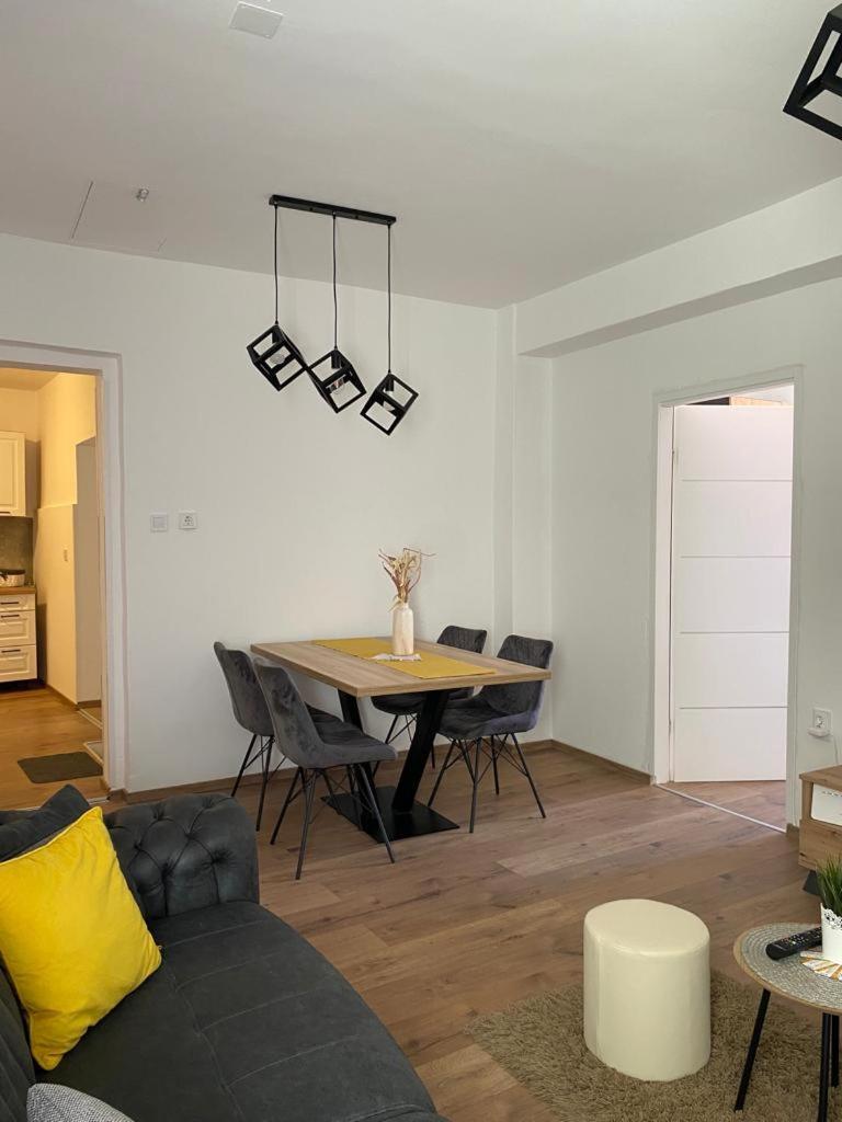 Apartman Kala Biograd Na Moru Eksteriør billede